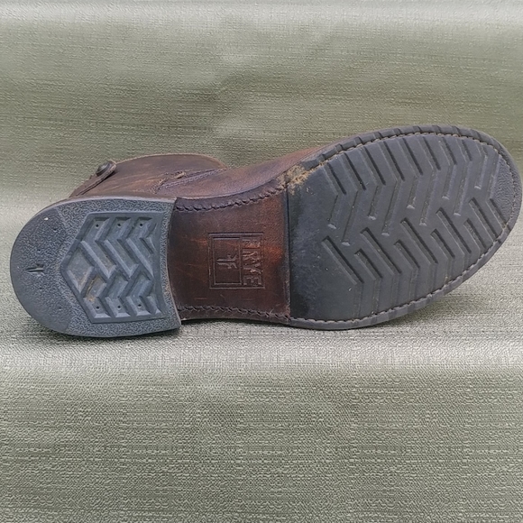 Frye Veronica Back Zip w/ Buckles - Picture 6 of 8